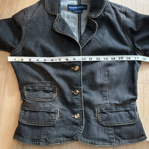 Bandolinoblu Faded Black Denim, Embellished Button, Ruffle Back Jacket, Petite M - Picture 8 of 8